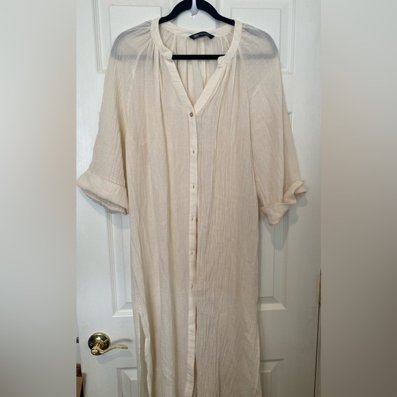 Zara Cream Textured Dress    NWOT - Picture 5 of 9